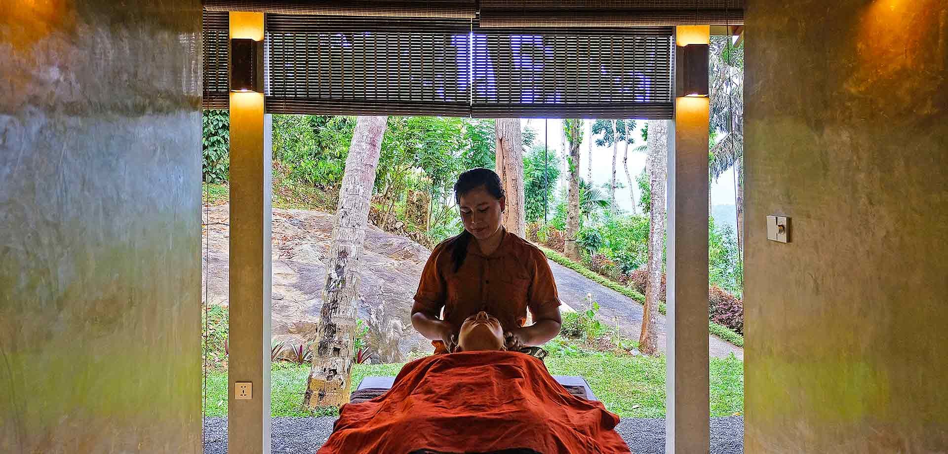 Spa treatment at Aarogya Luxury Spa in Aarunya Nature Resort