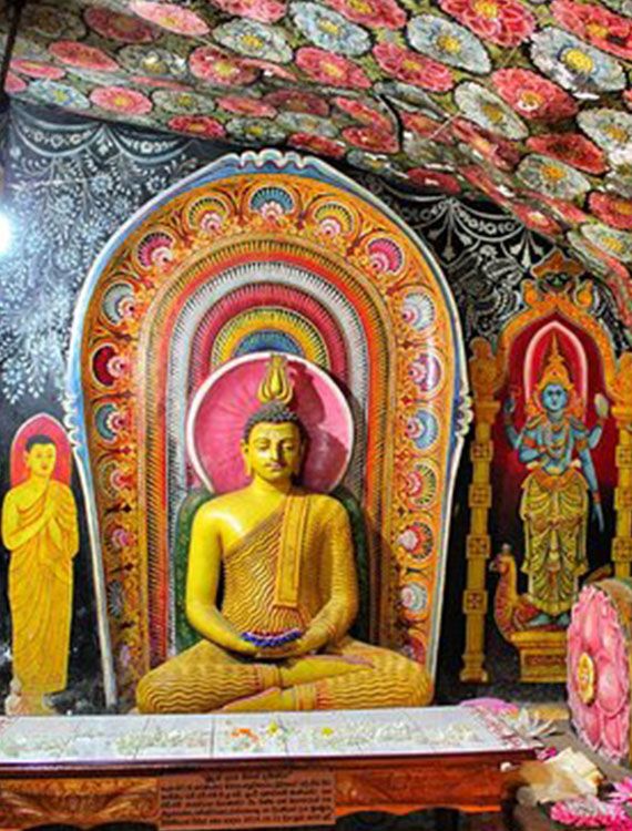 Buddha statue at Dambulla Royal Cave Temple